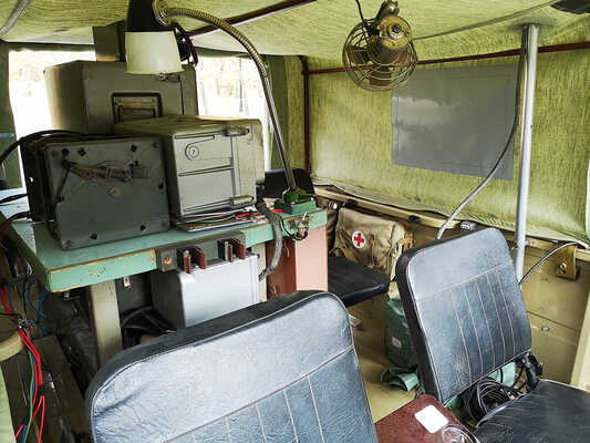 ЛУАЗ-969А «Волынь» машина РХБЗ ГО СССР / LUAZ-969A «Volyn» USSR civil defense car. 1976